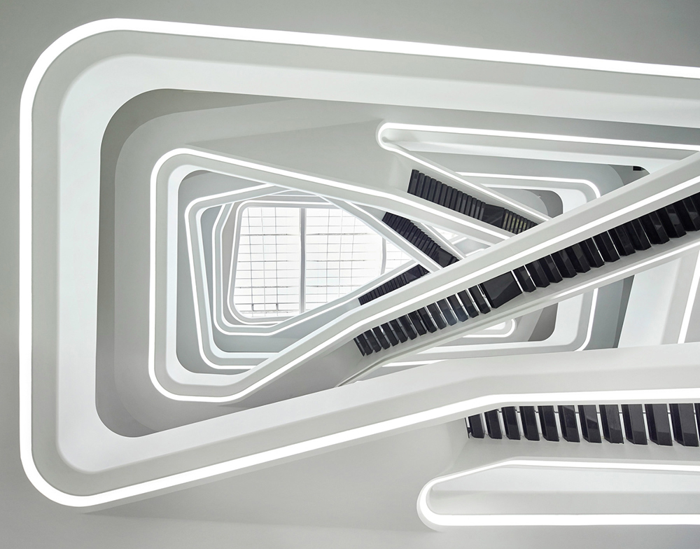 zaha hadid architecture, dominion office building