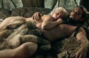 game of thrones emilia clarke and jason momoa