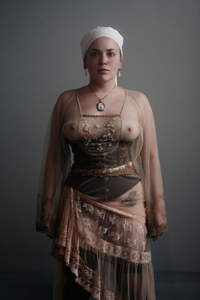 Adrian Buckmaster photography, Elsha La Rosa, Lyric coloratura soprano.