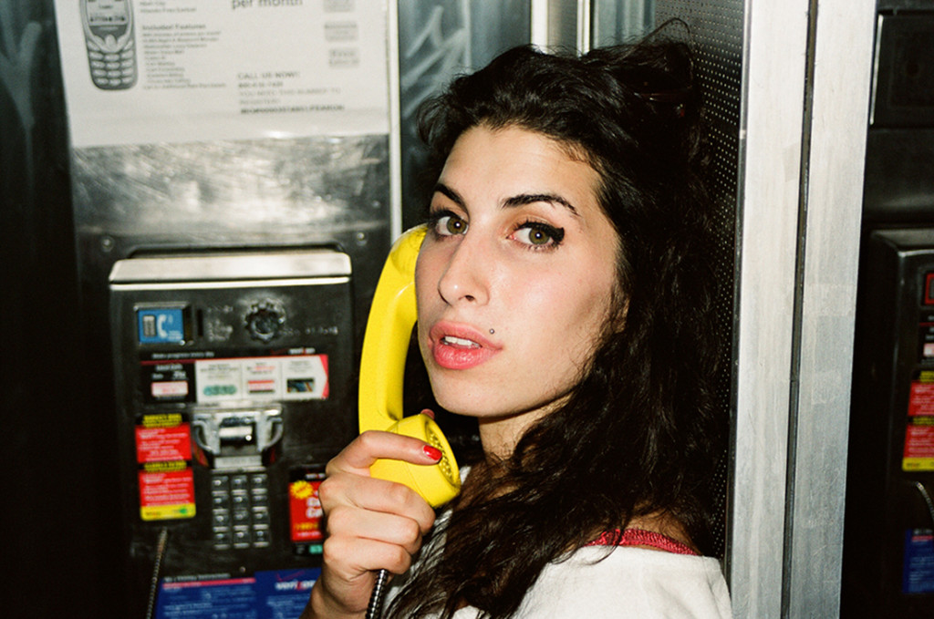  Amy