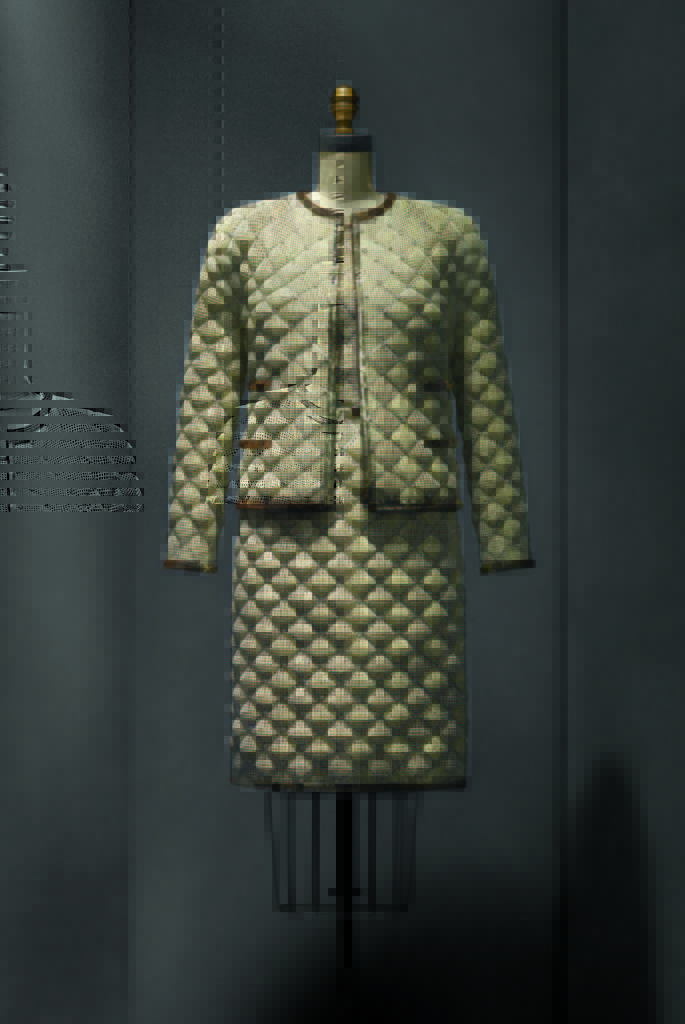 Manus x Machina, fashion technology, The Metropolitan Museum of Art, green quilted women's dress suit