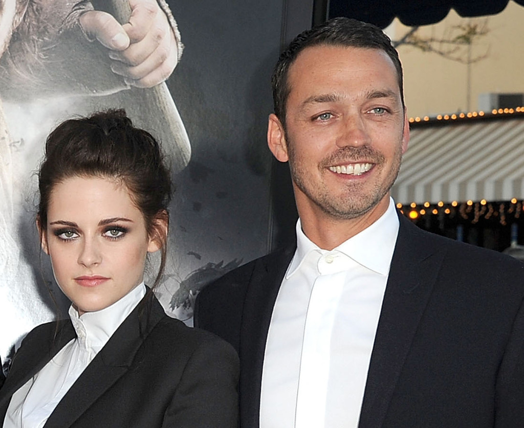 LOS ANGELES, CA - MAY 29: Kristen Stewart and Rupert Sanders arrives at the "Snow White And The Huntsman at Westwood Village on May 29, 2012 in Los Angeles, California. (Photo by Steve Granitz/WireImage)