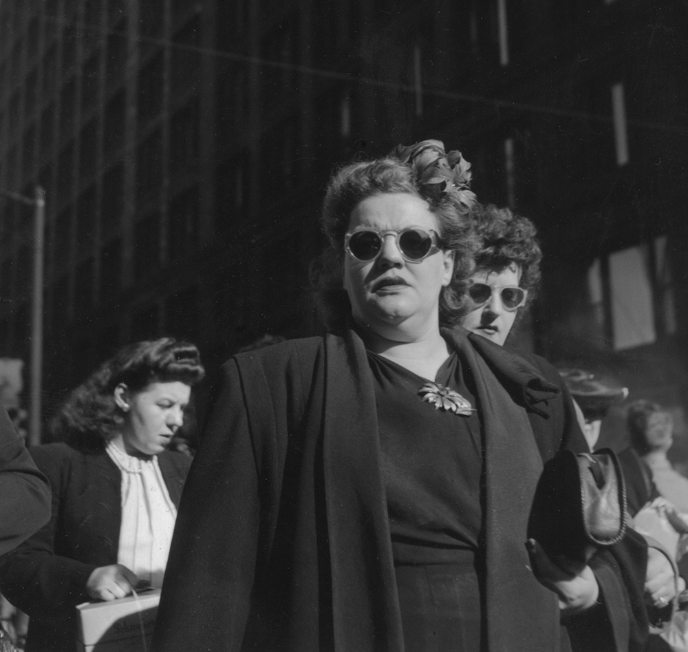 Walker Evans photography at The High museum of art Atlanta, Shoppers, Randolph Street, Chicago, 1946