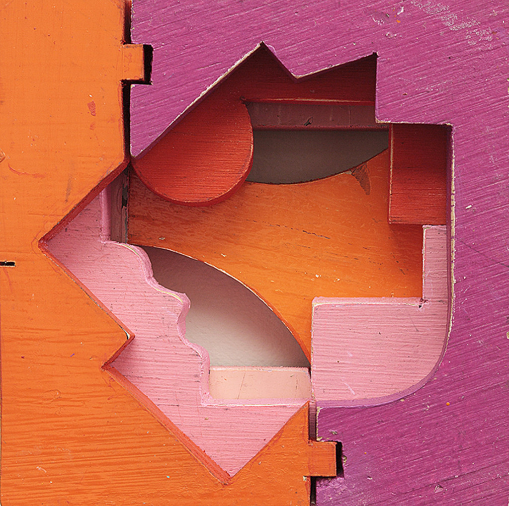 Looking Into Summer (2015), by Mike Wright. Found painted wood, 5 x 5 x 3 inches. © Mike Wright. Photo: Courtesy Alden Gallery, Provincetown, MA.