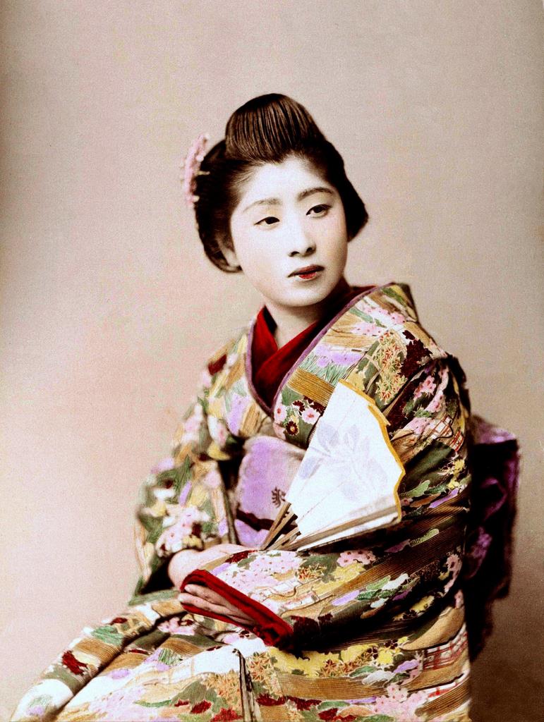 Large Album Print: Sitting Girl Portrait.