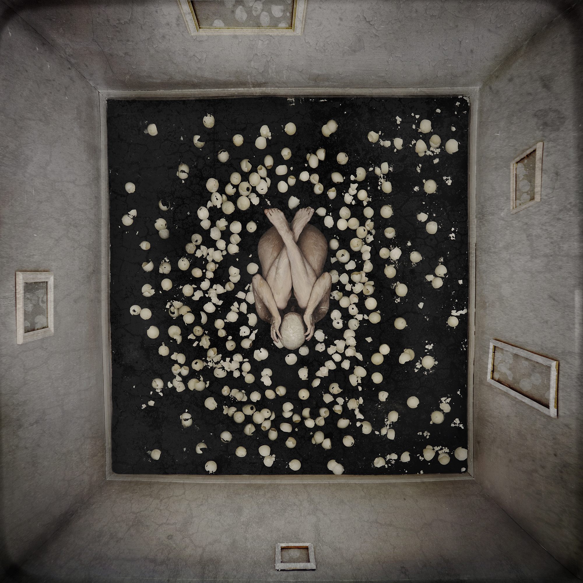 Fragile (2016), by Brooke Shaden. Photo on velvet fine art paper, 8 x 8 inches (edition of 3 and 2 AP) and 42 x 42 inches (edition of 3 and 2 AP). © Brooke Shaden. Courtesy of JoAnne Artman Gallery.