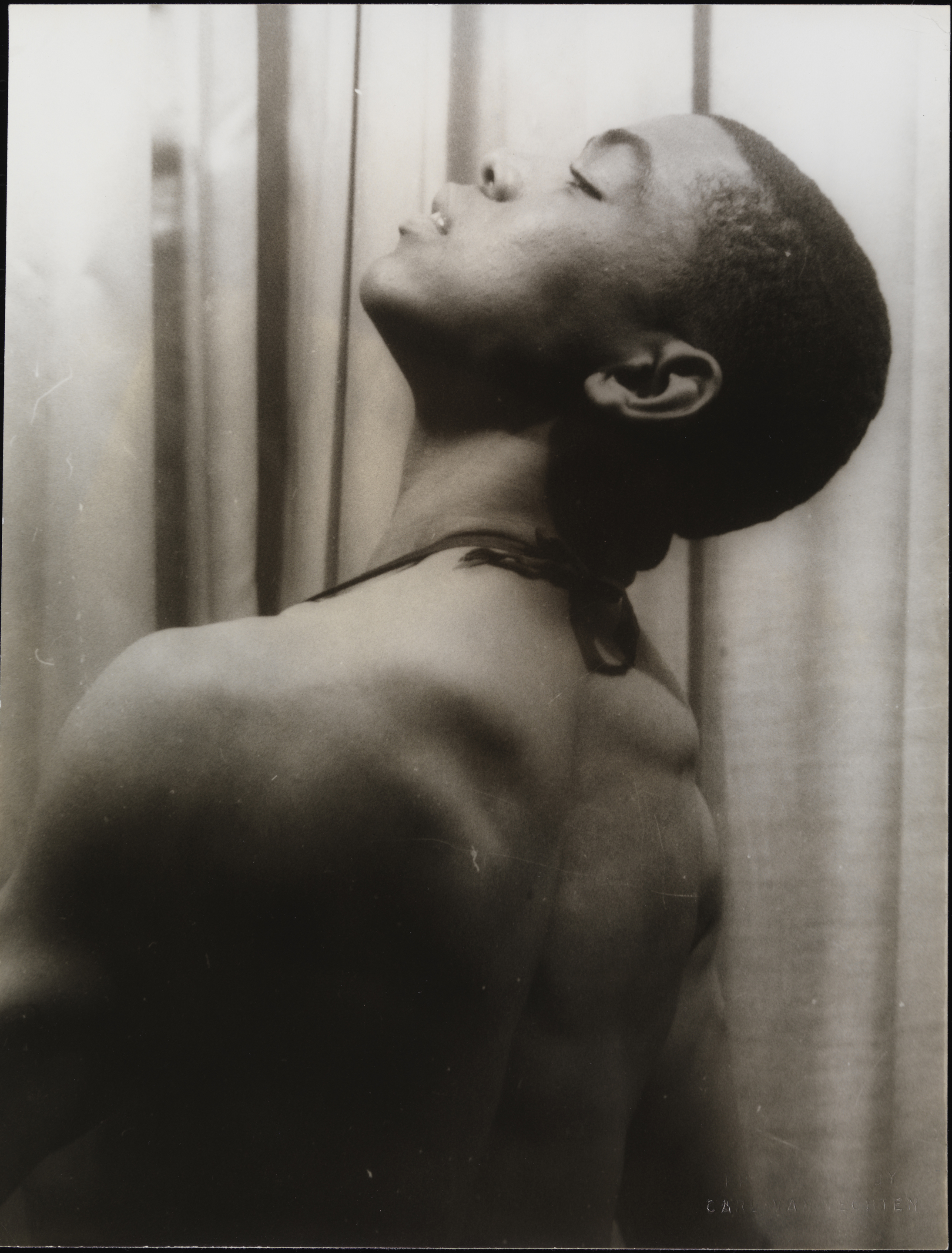 Alvin Ailey (1955), photo by Carl Van Vechten. Museum of the City of New York. Used with permission of the Van Vechten Trust.