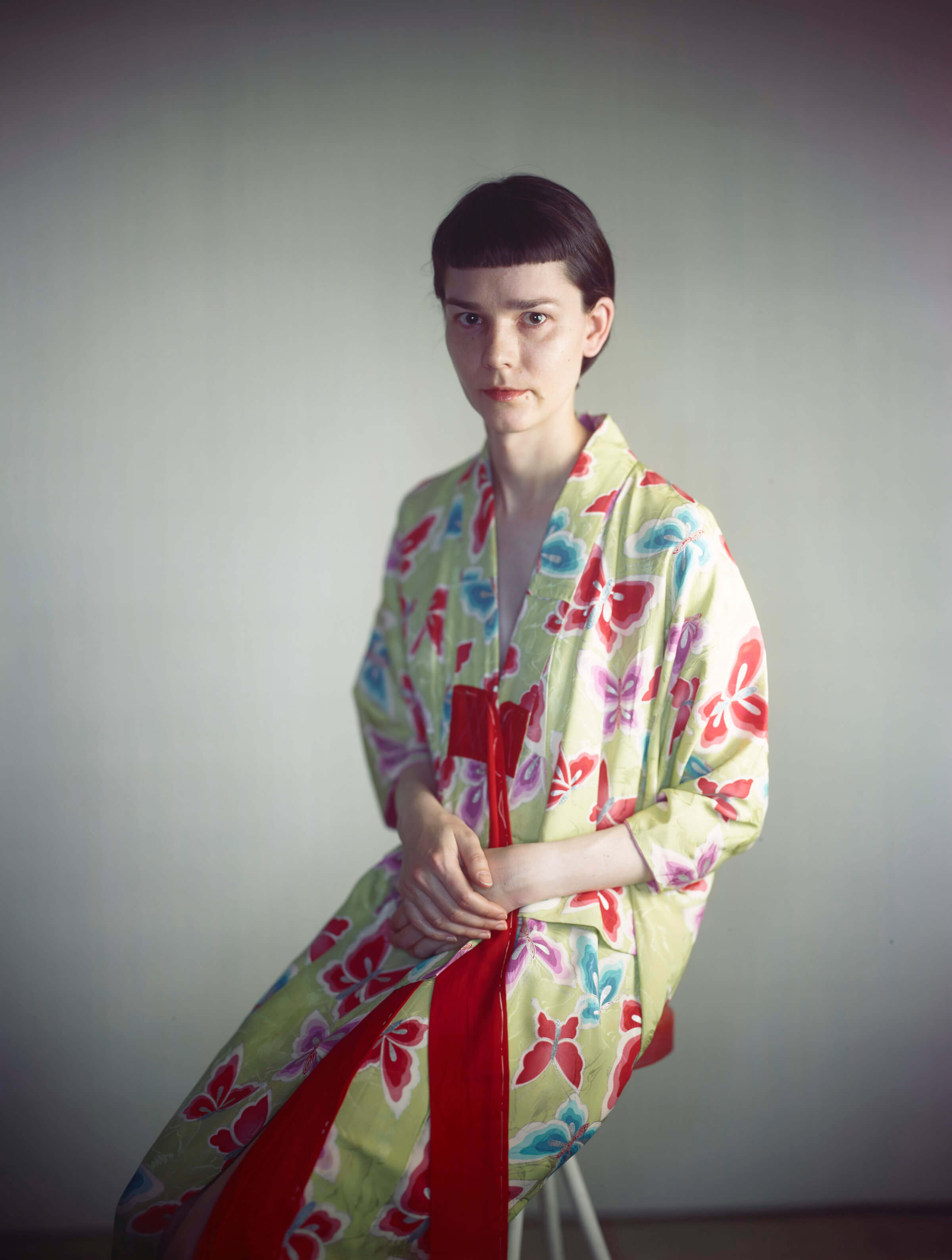 Melanie in kimono (2016). © Richard Learoyd, courtesy Fraenkel Gallery, San Francisco.