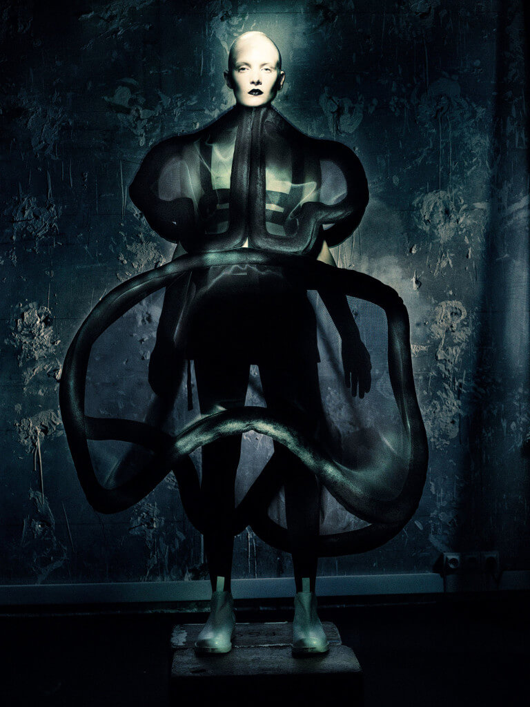 Not Making Clothing, spring/summer 2014. Photograph by © Paolo Roversi; Courtesy of The Metropolitan Museum of Art. 