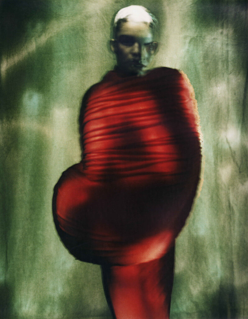 Body Meets Dress - Dress Meets Body, spring/summer 1997. Photograph by © Paolo Roversi; Courtesy of The Metropolitan Museum of Art.