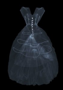 X-ray photographh Balenciaga dresss