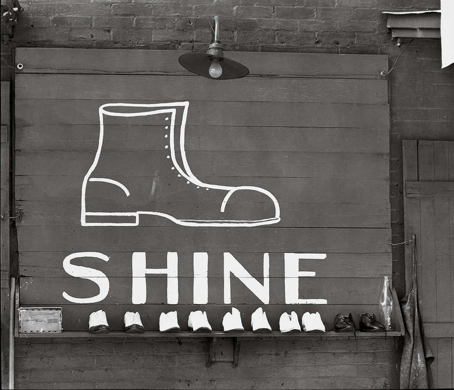 Walker Evans Shoeshine