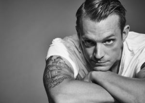Altered Carbon Joel Kinnaman Glam Shot