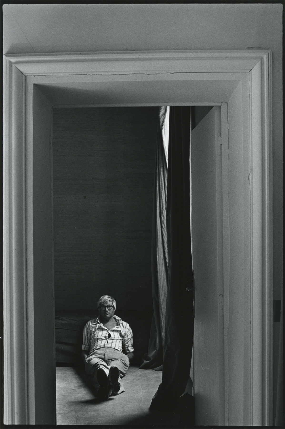 Arnold Newman, David Hockney, Paris, France,