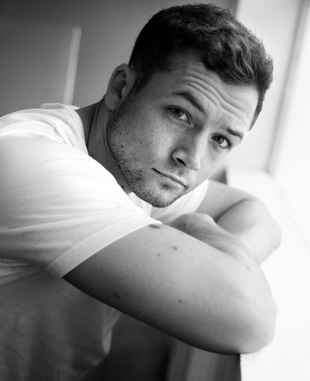 Taron Egerton white t-shirt