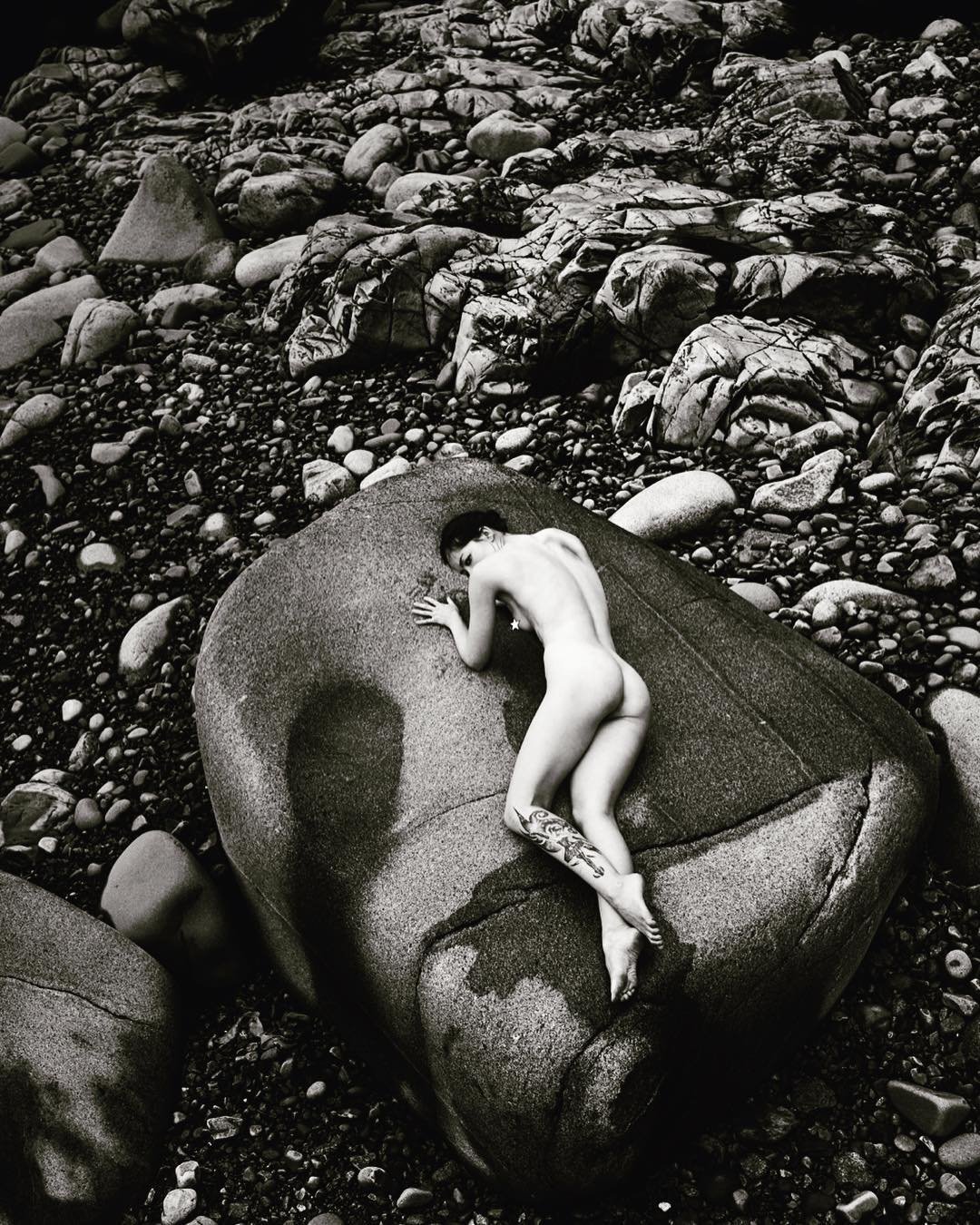 nude photo by nicolas guerin
