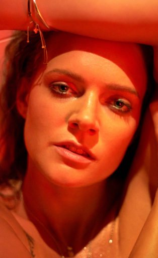 Tove-Lo