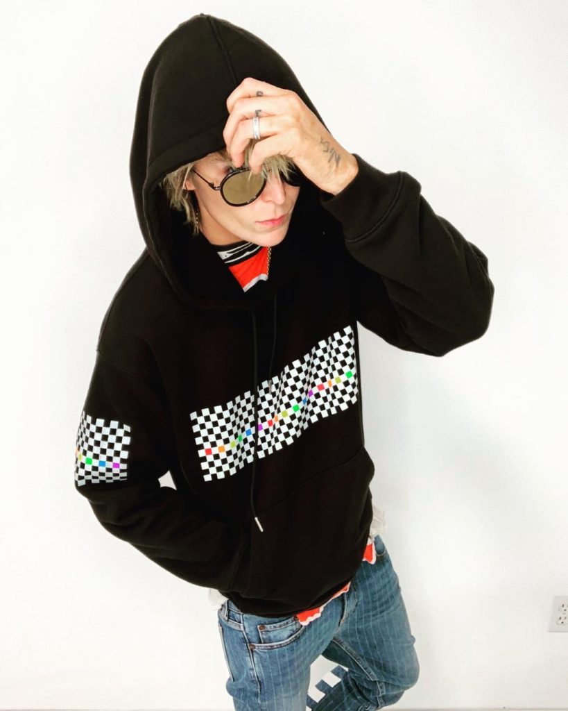 Nats Getty Wearing Strike Oil Black Hoodie