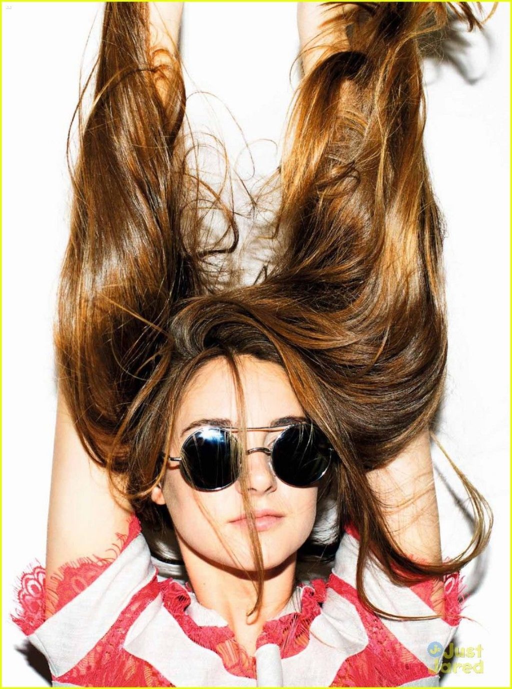 shailene-woodley-in-round-shades-and asos red lace and white striped short-sleeve-top