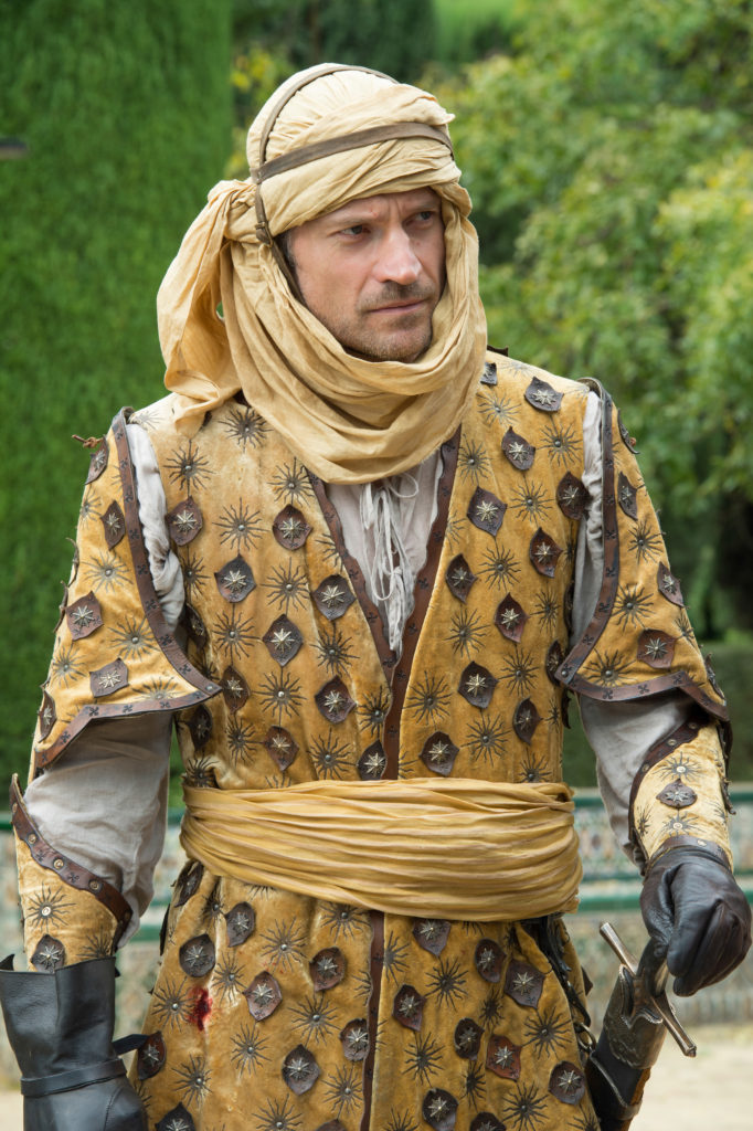 Game of Thrones Jamie Lannaster Wearing Yellow Turban and Robes