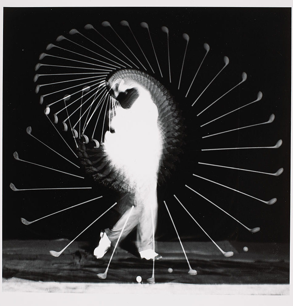 Harold Edgerton photograph of a man's golf swing