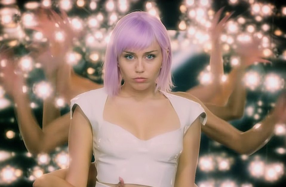 miley cyrus black mirror