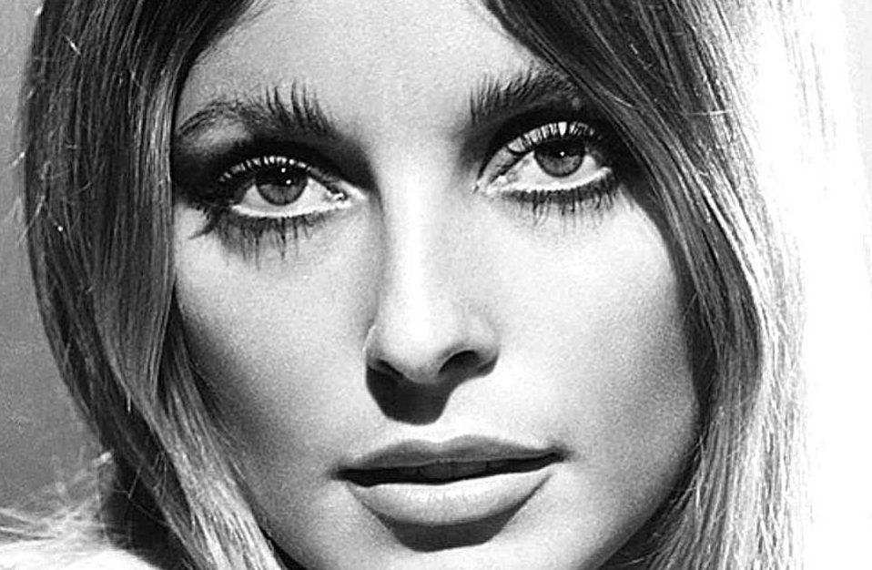 sharon tate black and white closeup
