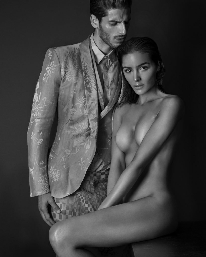 Treats! Magazine naked couple