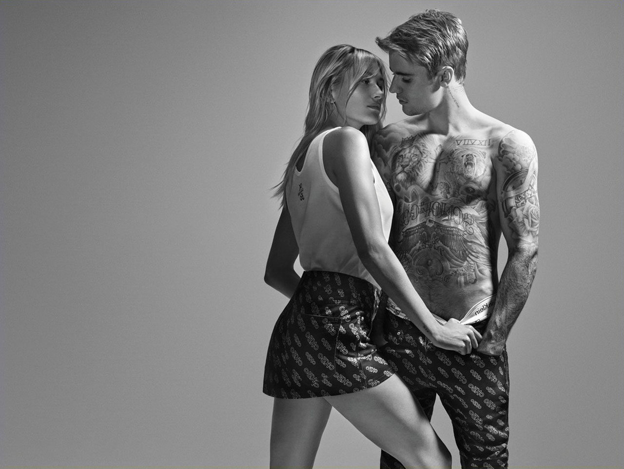justin hailey bieber black and white