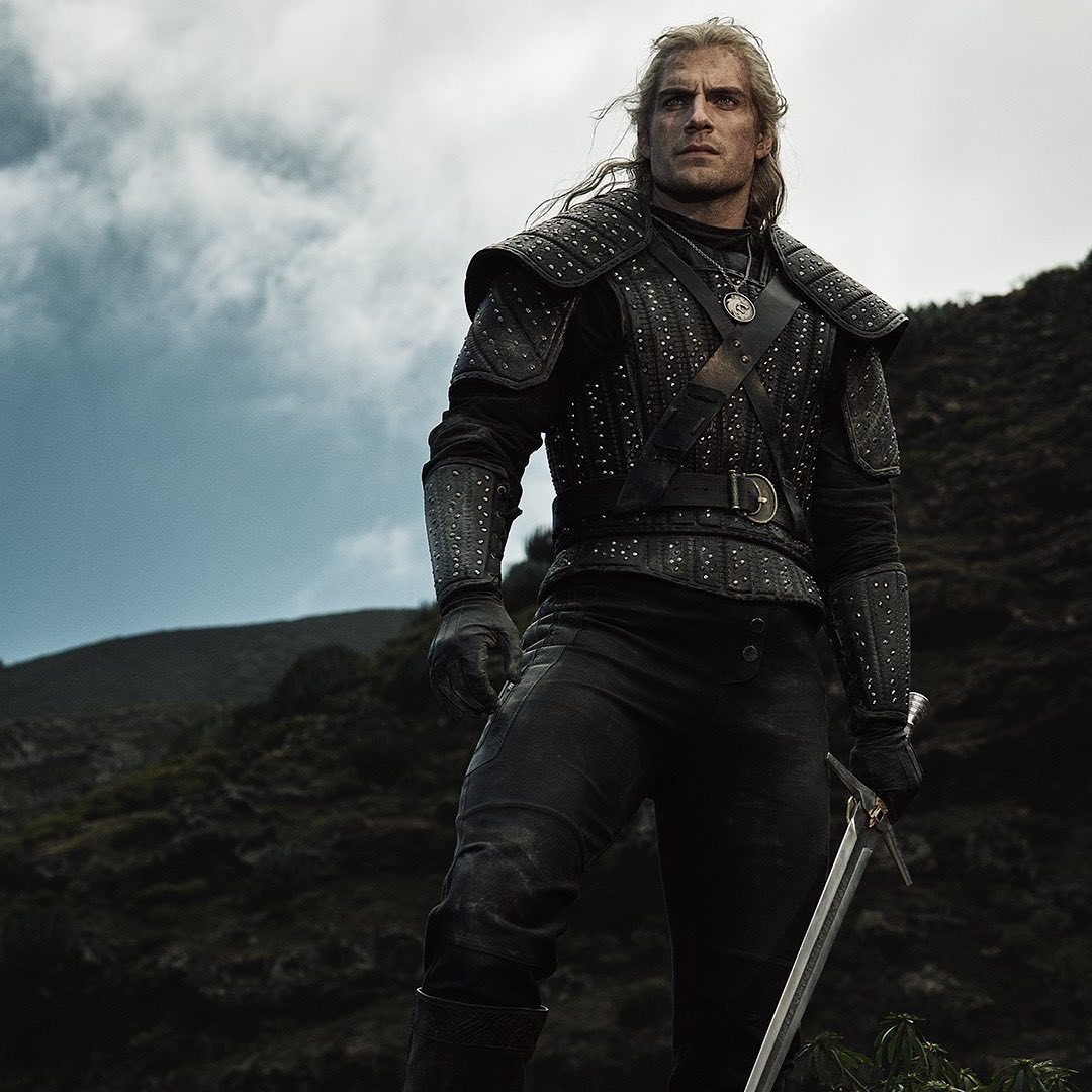 henry cavill the witcher netflix