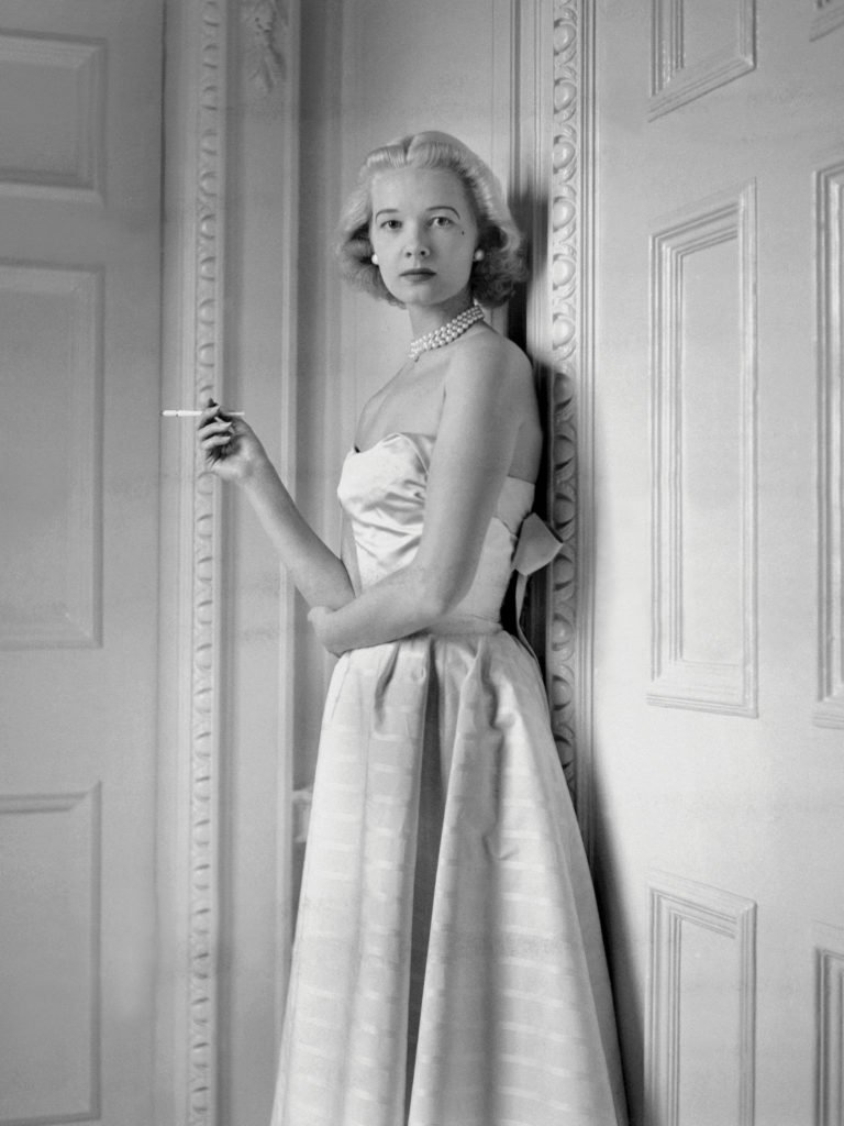 C. Z. Guest courtesy of Getty Images/Cecil Beaton/Conde Nast