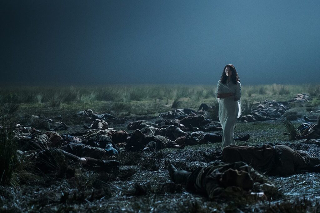Aimee Spinks for Outlander