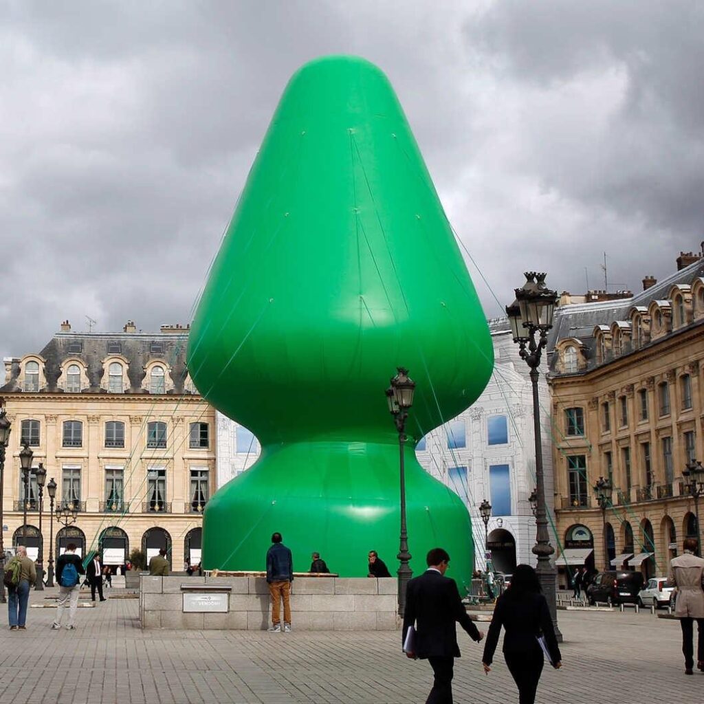 Paul McCarthy Tree 2014