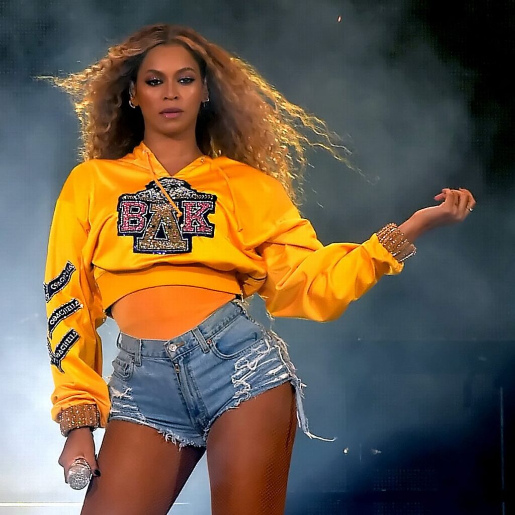 beyonce performing at coachella
