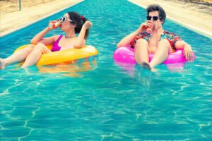 palm springs andy samberg Cristin Milioti