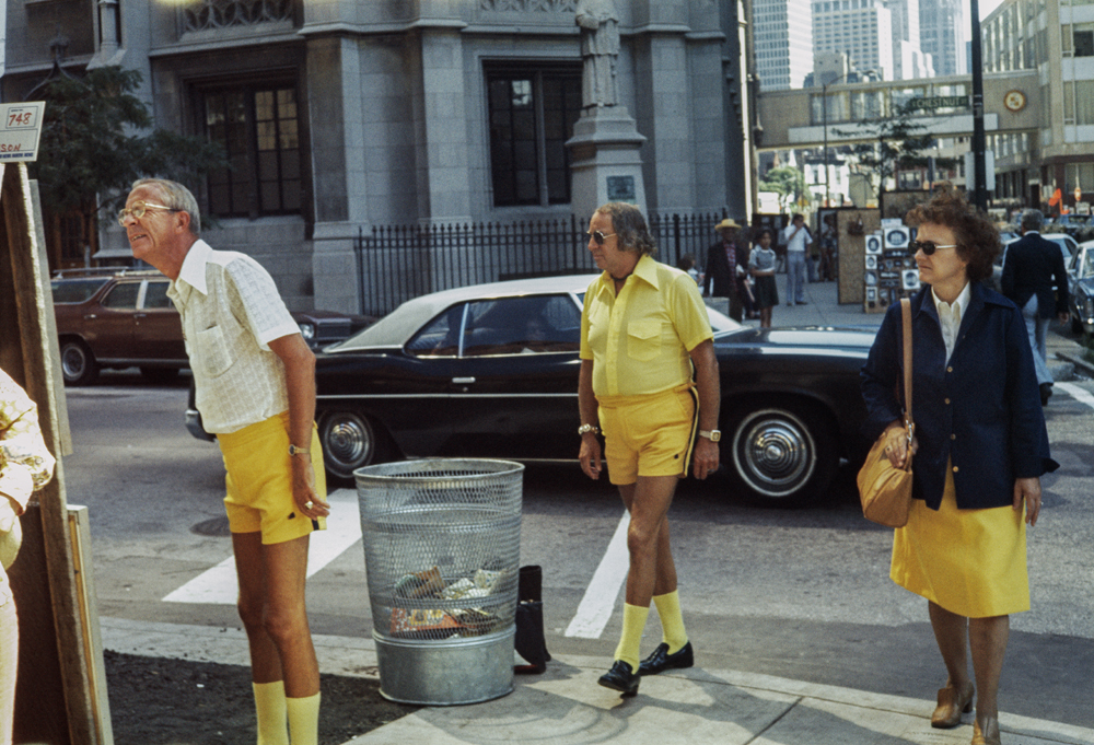Chicago, 1975 © Estate of Vivian Maier, Courtesy Maloof Collection and Howard Greenberg Gallery, New York.jpg
