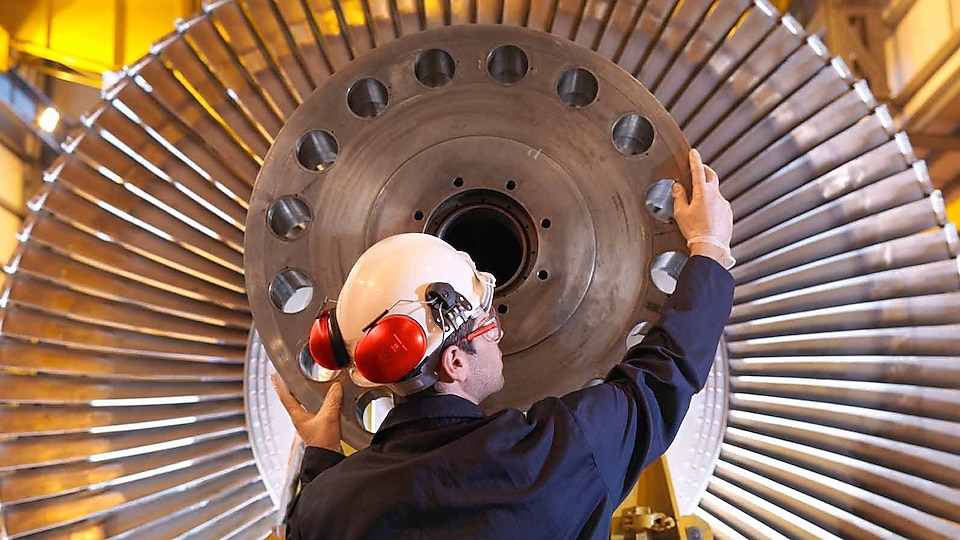 Aerospace engineer