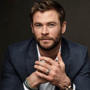 chris hemsworth portrait