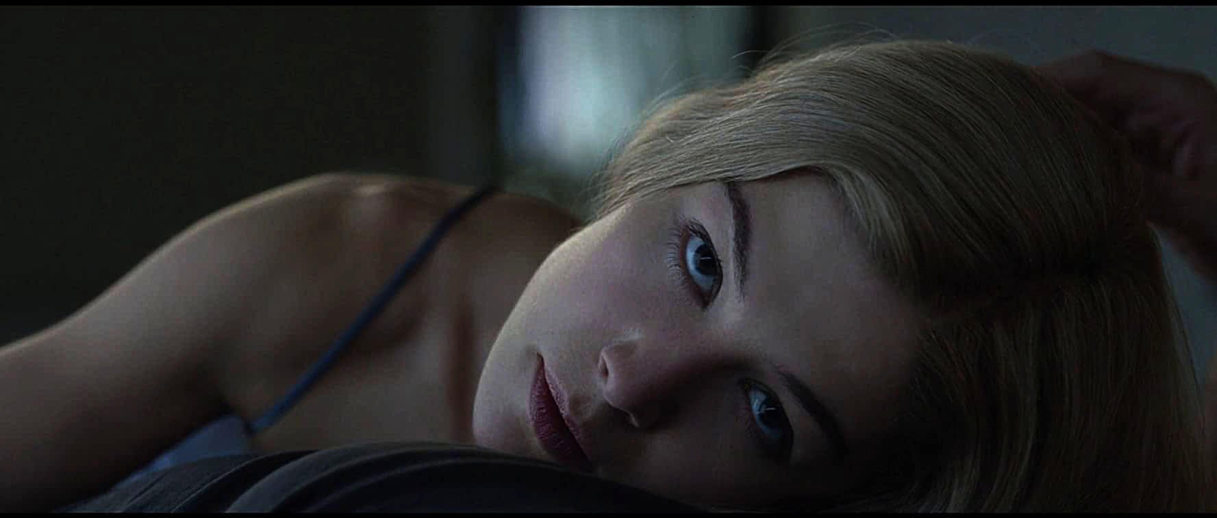 rosamund pike gone girl