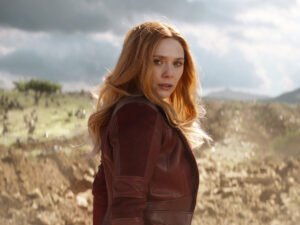 elizabeth olsen wandavision-1