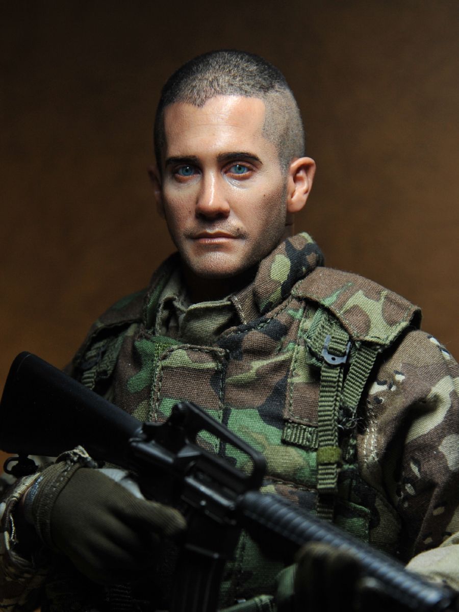 jarhead jake gyllenhaal