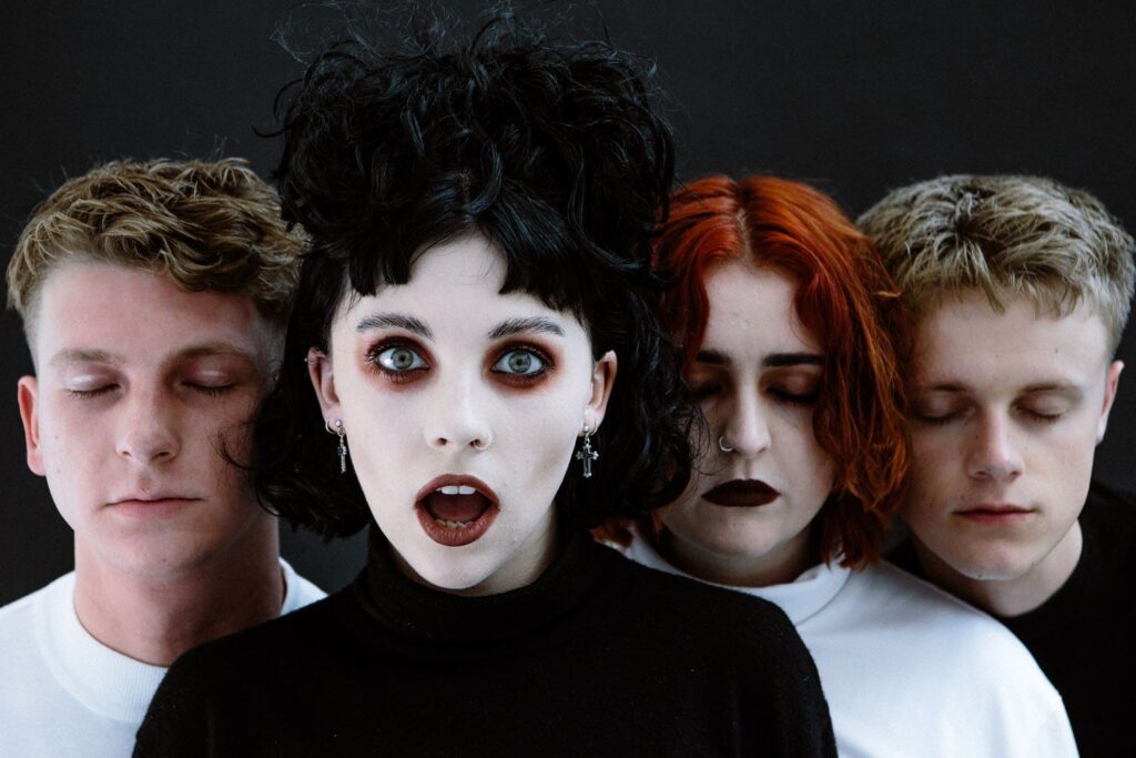Pale Waves