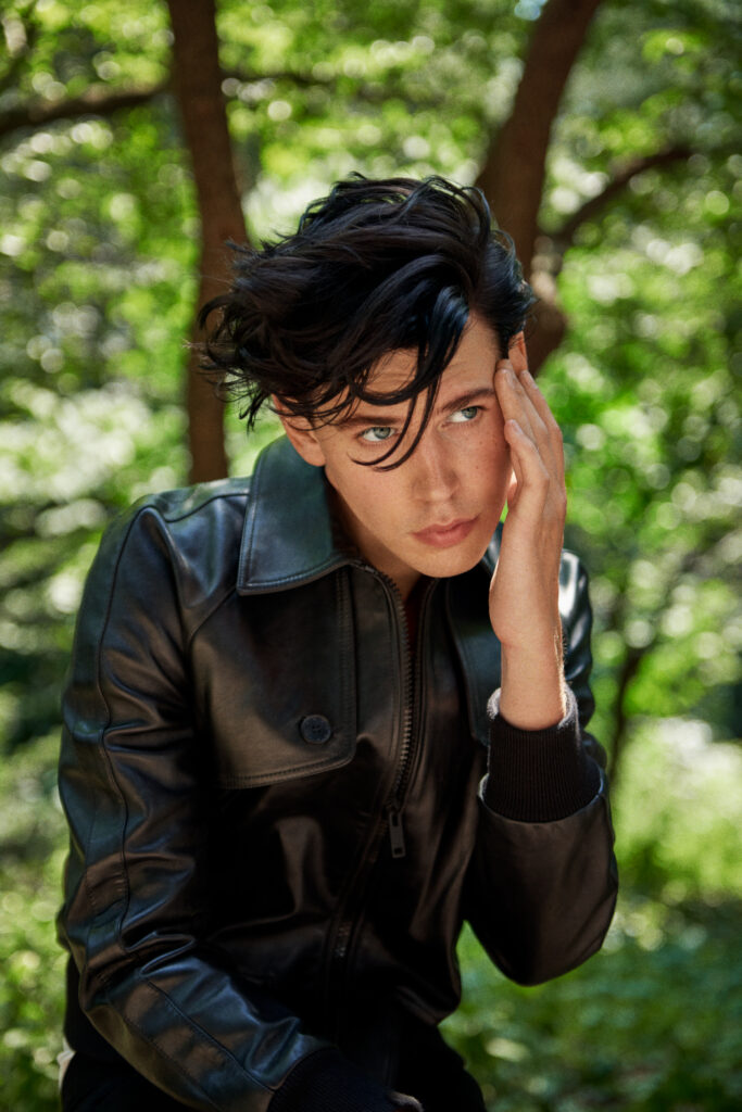 Austin Butler gets his look and moves down for Elvis