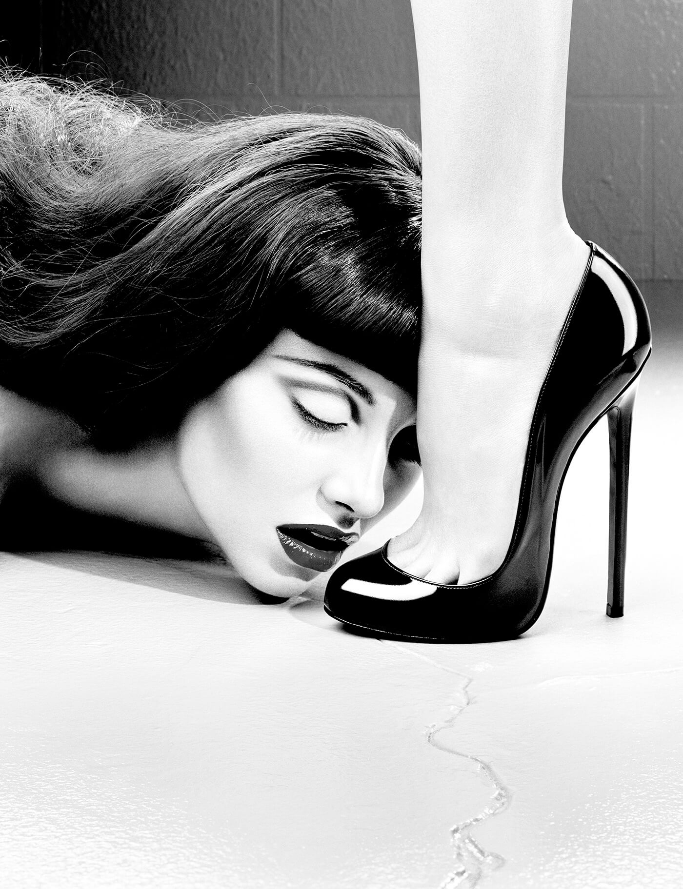 The Kiss, 2011 © Miles Aldridge