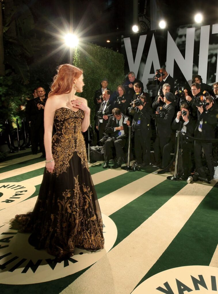 Jessica Chastain arrives at the Vanity Fair party at Mortons