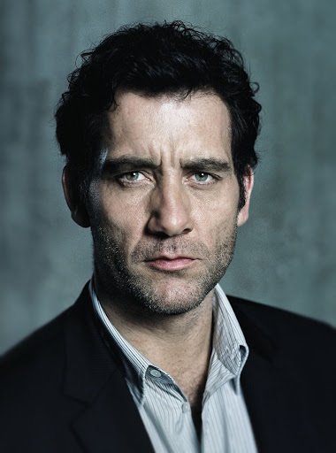 Clive Owens as Bill Clinton in American Crime Story