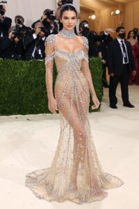 Kendall-Jenner-Wearing-Givenchy-at-Met-Gala