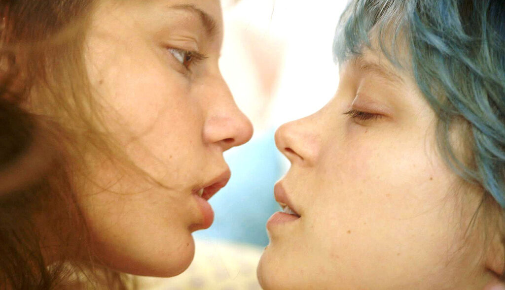 Blue Is The Warmest Color Close Up of Actors Just Before They Kiss