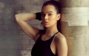 Hailee Steinfeld As Kate Bishop Working Out in Hawkeye