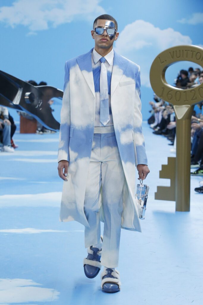 Louis_Vuitton_Fall_2020_Model Walking The Runway in a Painted Sky and Cloud Pattern Suit